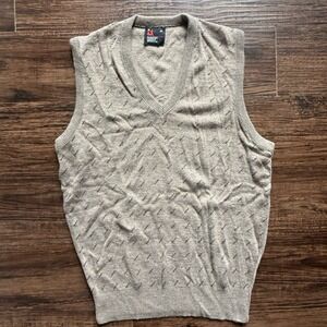 VTG Robert Bruce Sweater Vest Medium Tan Flecked Orlon Acrylic USA Made 70s 80s